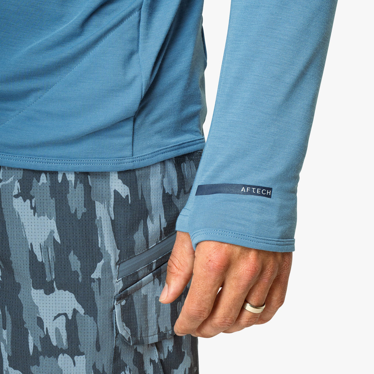 Mens AFTCO Tailwind Long Sleeve Hooded Sun Protection Shirt