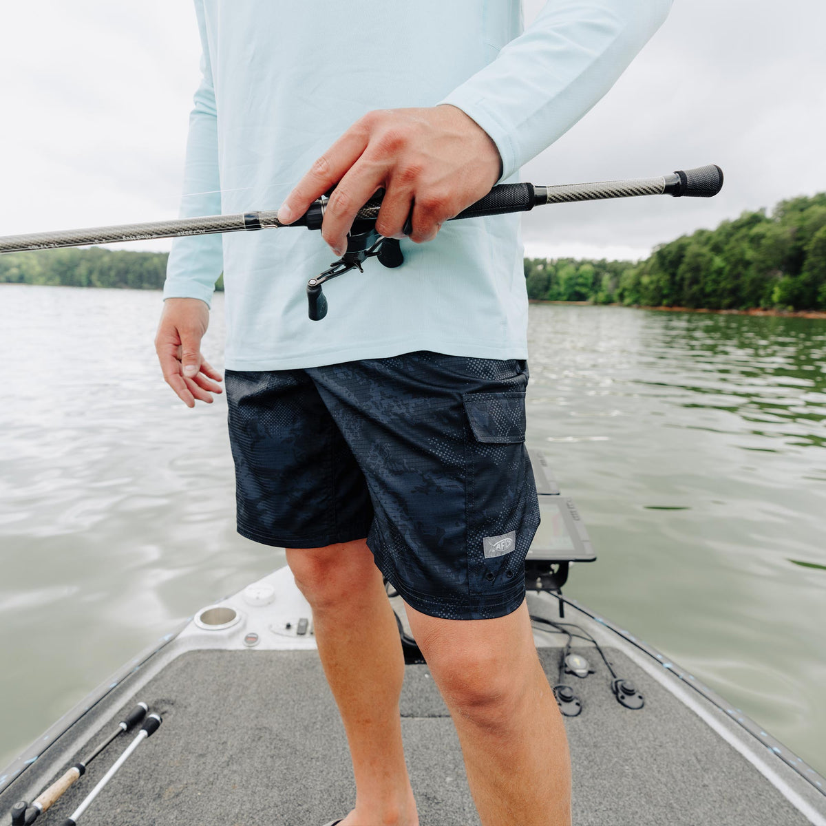Mens AFTCO Deckhand Camo Fishing Cargo Shorts