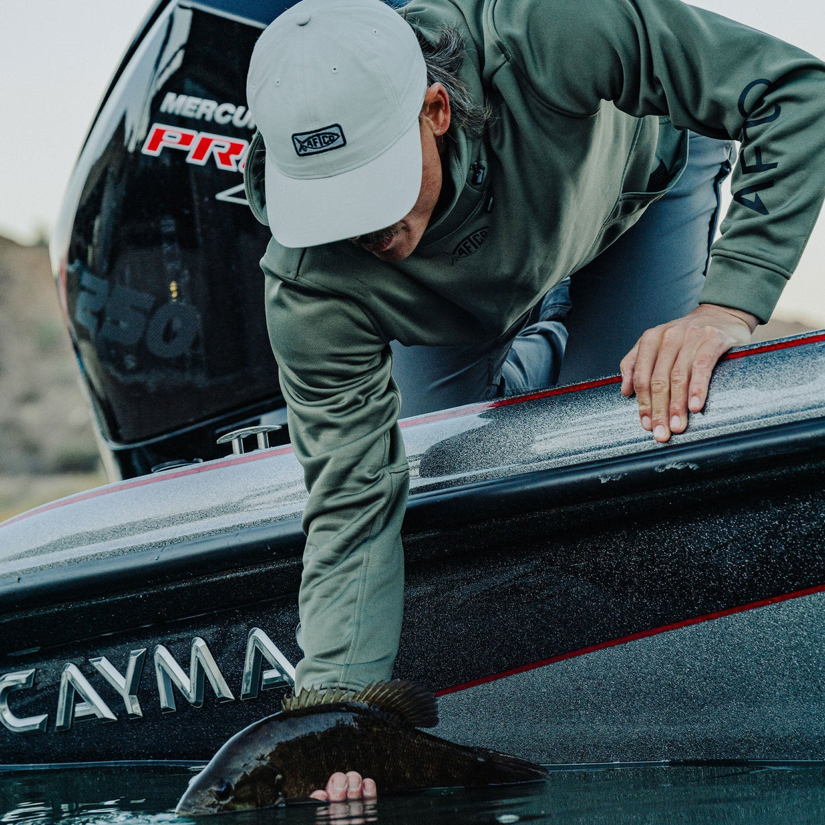 Mens AFTCO Reaper Hoodie: technical fishing sweatshirt by AFTCO