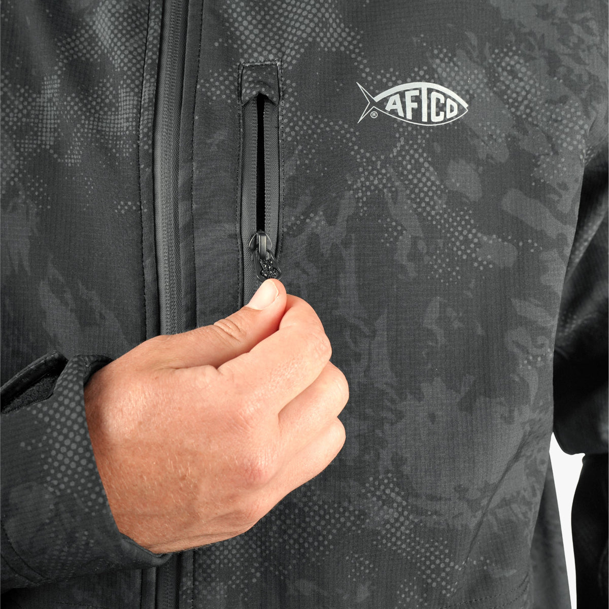 Mens AFTCO Reaper Tactical Zip Up Camo Softshell Jacket