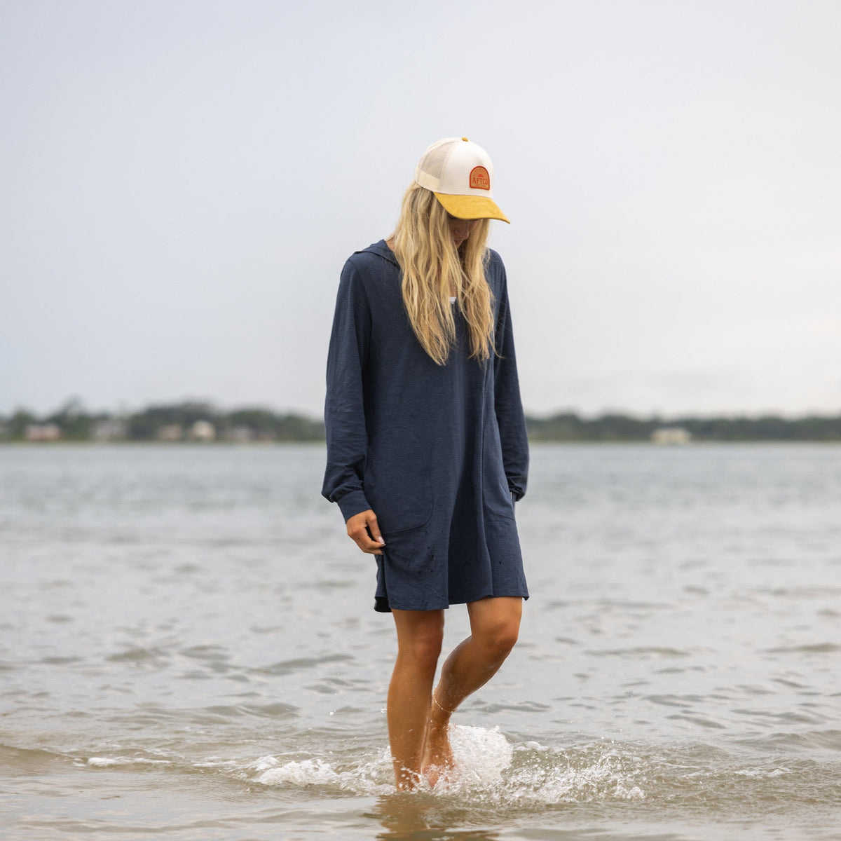 Womens AFTCO Women's Cloud Knit Hooded Fishing Cover Up
