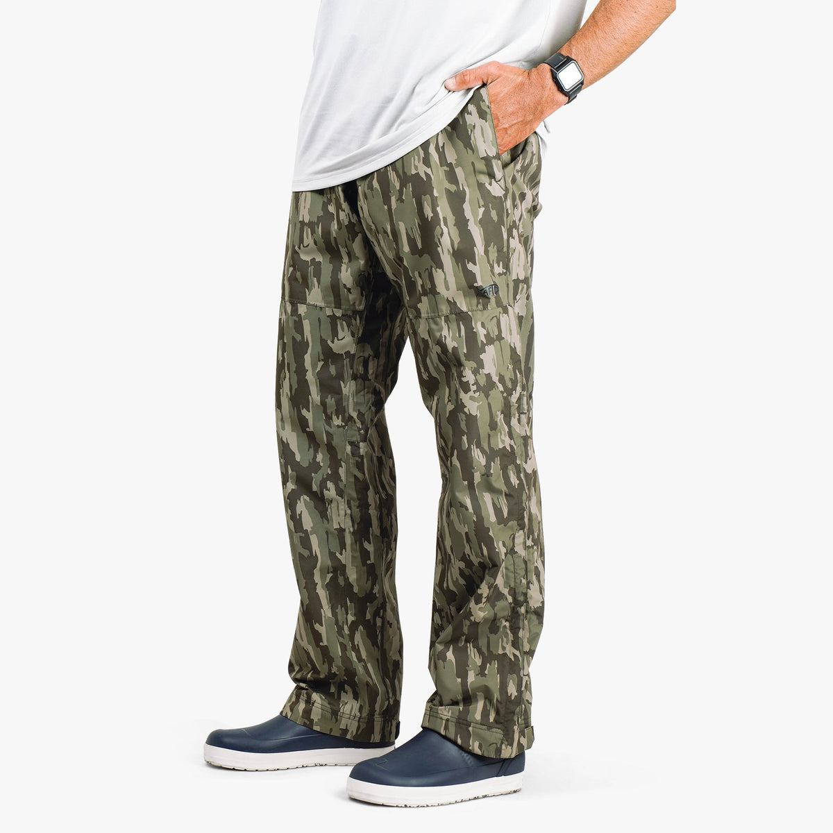 Mens AFTCO Crossing Printed Camo Fishing Pants